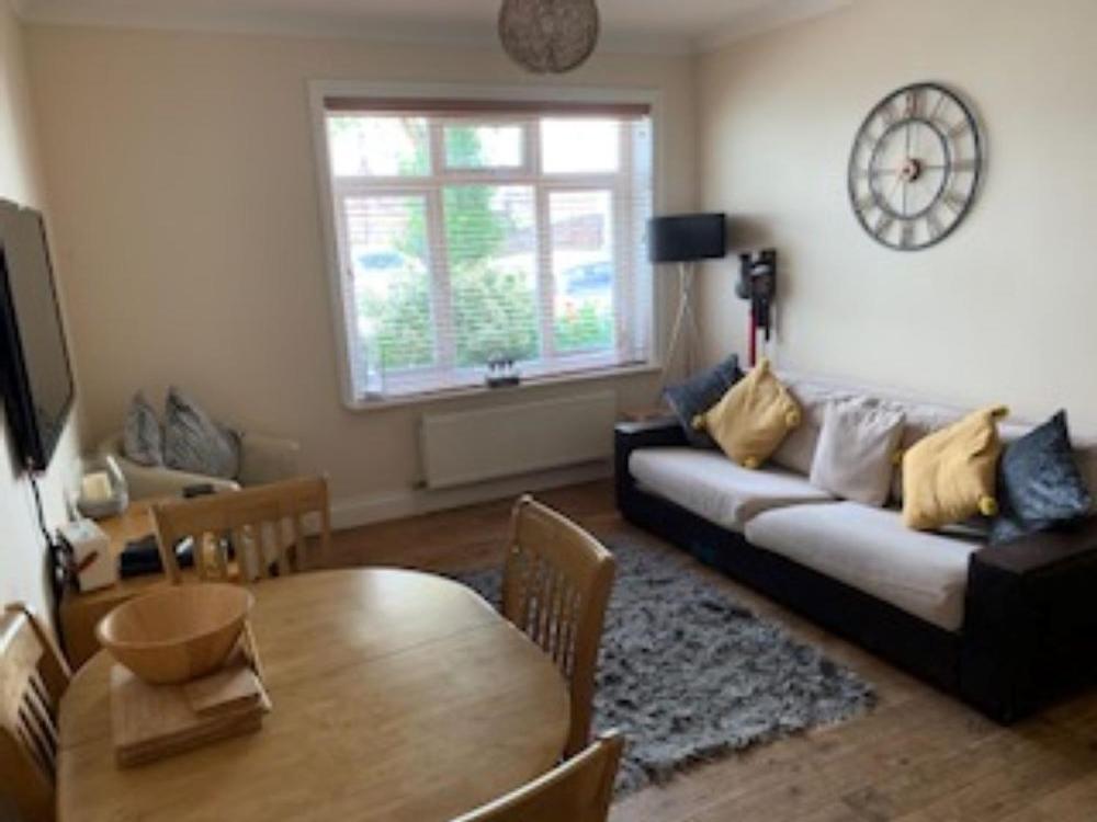 Goodrington Lodge Holiday Apartments Пейнтън Екстериор снимка
